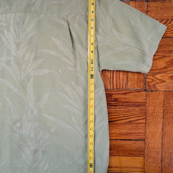 Tommy Bahama Hawaiian Shirt Mens Med Silk Green Button Bamboo Tropical Beach - Picture 6 of 7